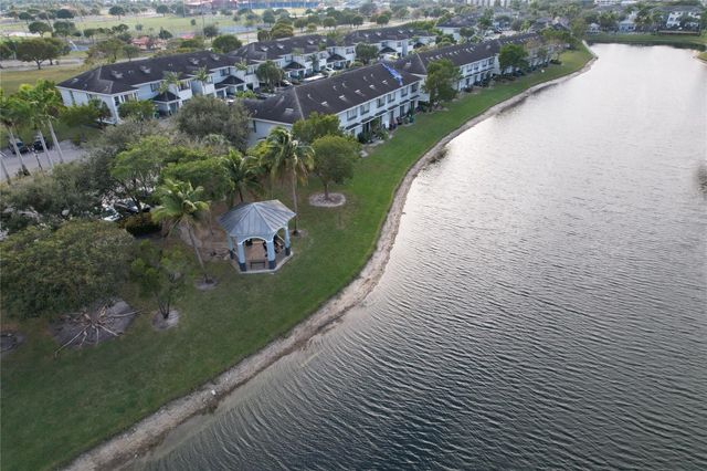 1421 NW 34th Way 1421, Lauderhill, FL 33311