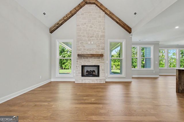 75 Loring Lane, Senoia, GA 30276