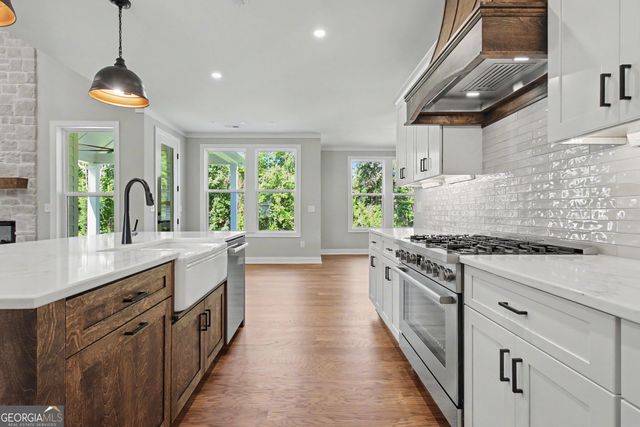 75 Loring Lane, Senoia, GA 30276