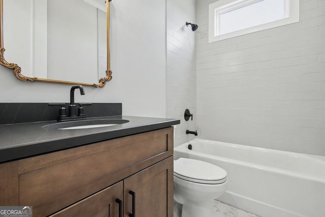 75 Loring Lane, Senoia, GA 30276