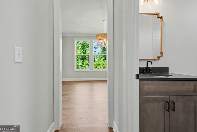 75 Loring Lane, Senoia, GA 30276