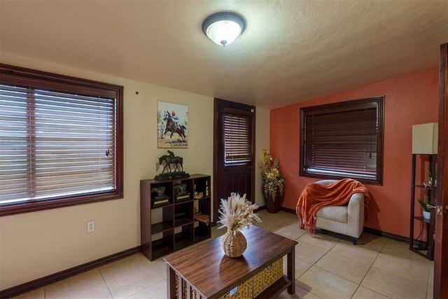 1514 Eisenhower Road, Norman, OK 73069