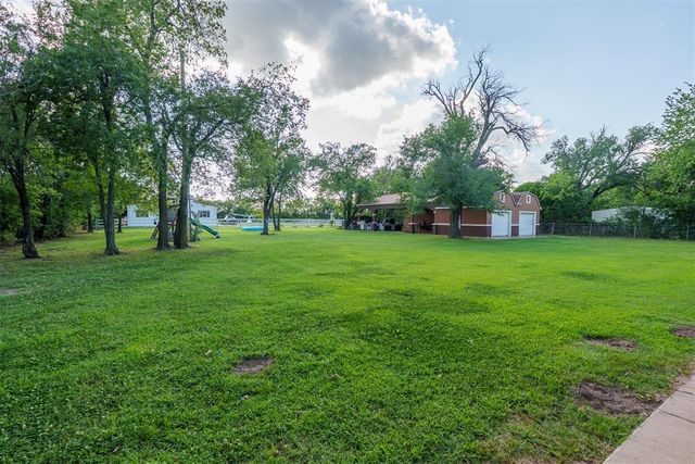 1514 Eisenhower Road, Norman, OK 73069
