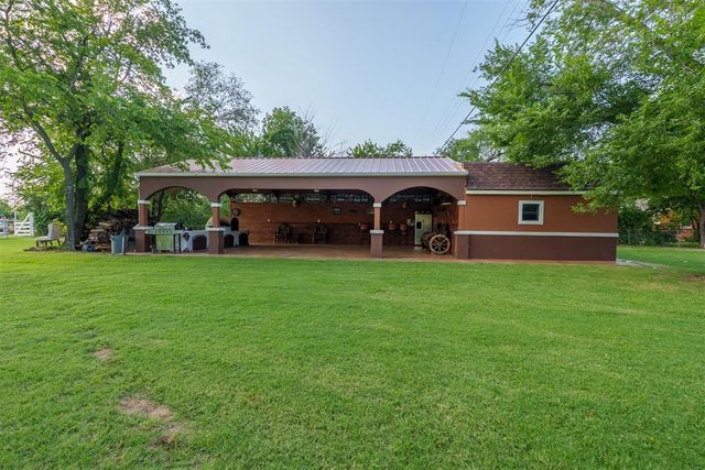 1514 Eisenhower Road, Norman, OK 73069