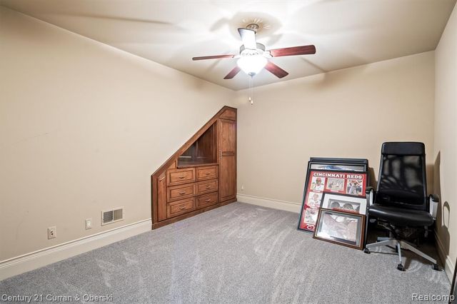 18939 Bella Vista Court, Northville, MI 48168