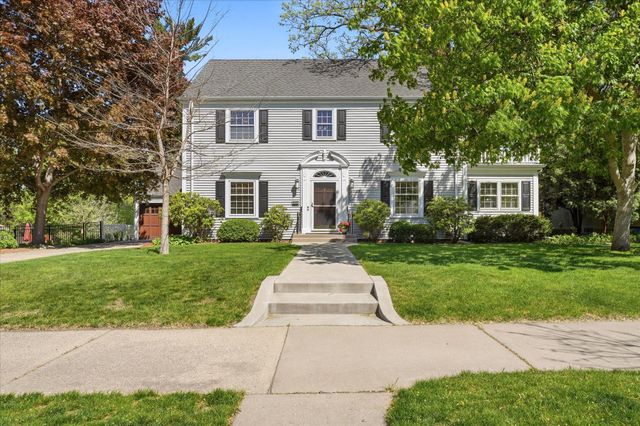5027 3rd Avenue S, Minneapolis, MN 55419