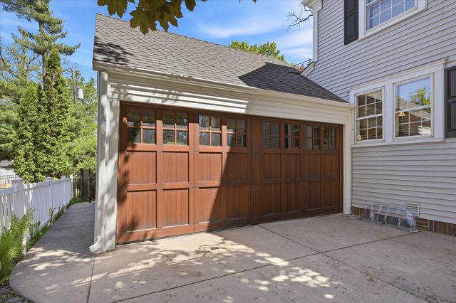 5027 3rd Avenue S, Minneapolis, MN 55419