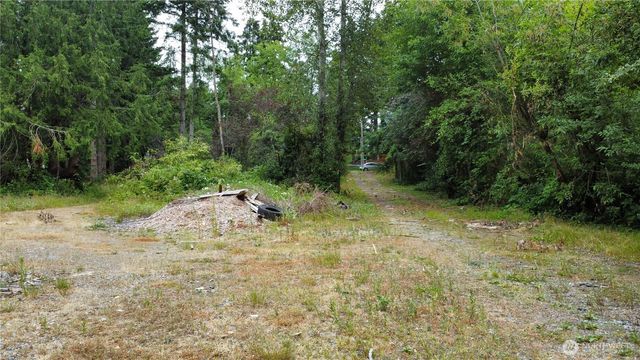 2647 S Star Lake Road, Federal Way, WA 98003