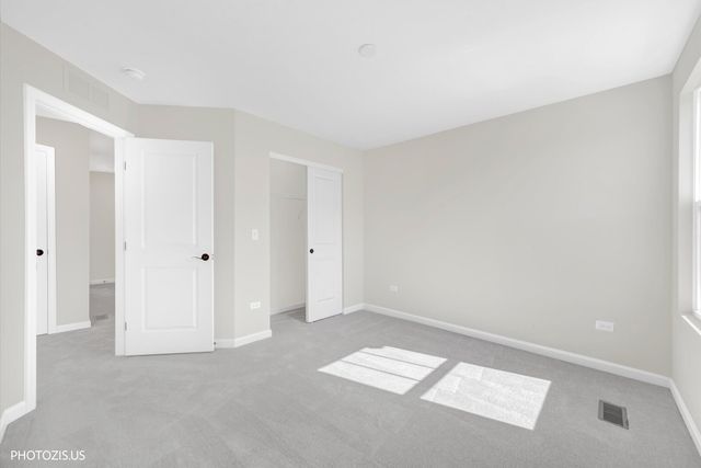 212 Mountain Interval Road 06325, Schaumburg, IL 60193