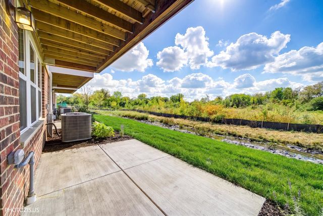 212 Mountain Interval Road 06325, Schaumburg, IL 60193