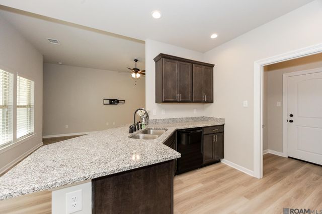 14032 Barrington Ave, Denham Springs, LA 70726