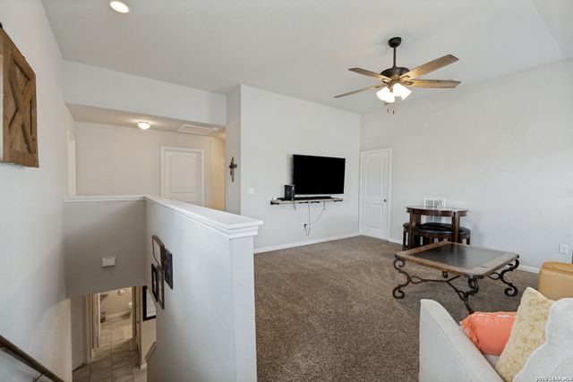 6719 HIBISCUS FLS, San Antonio, TX 78218