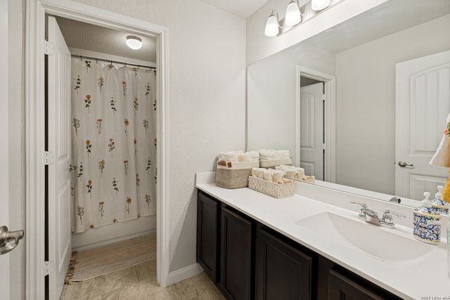 6719 HIBISCUS FLS, San Antonio, TX 78218
