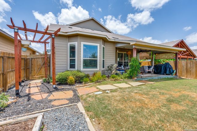 6719 HIBISCUS FLS, San Antonio, TX 78218