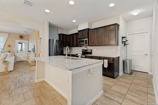 6719 HIBISCUS FLS, San Antonio, TX 78218