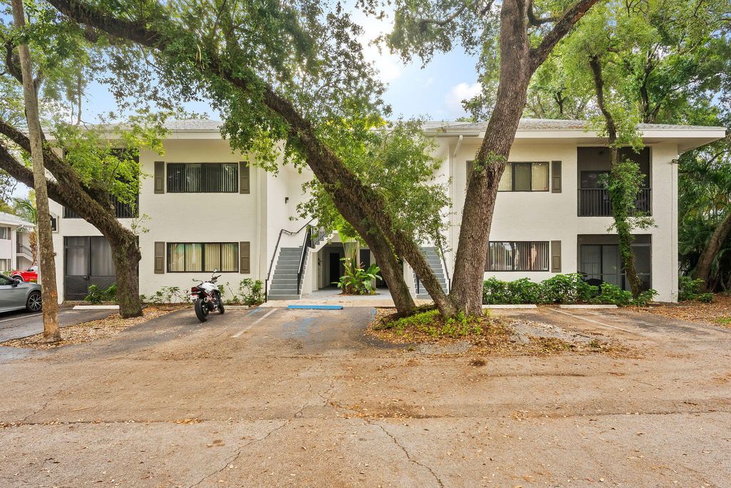 2550 SW 18th Terrace 2103, Fort Lauderdale, FL 33315
