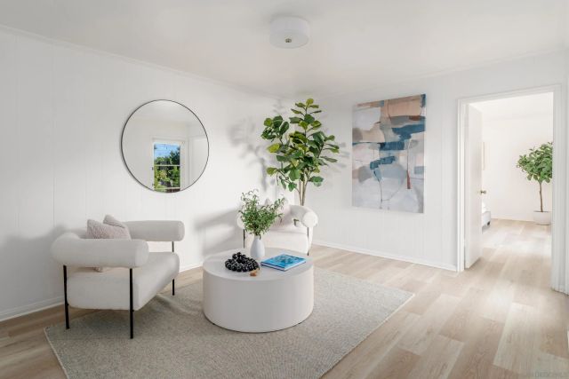 7850 Roseland Dr, La Jolla, CA 92037