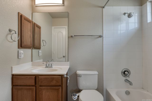 2934 Elm Tree Park, San Antonio, TX 78259