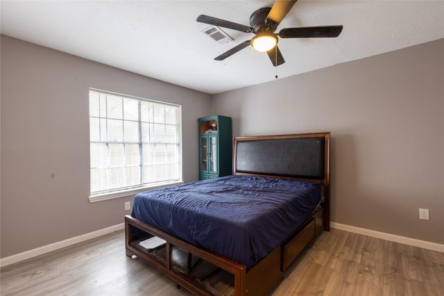 11106 Sagehill Drive, Houston, TX 77089