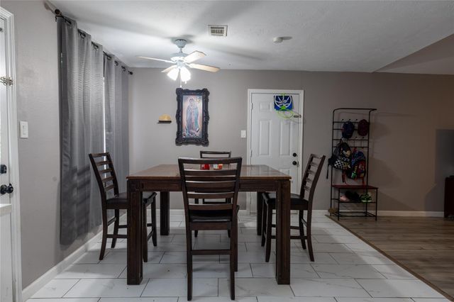 11106 Sagehill Drive, Houston, TX 77089