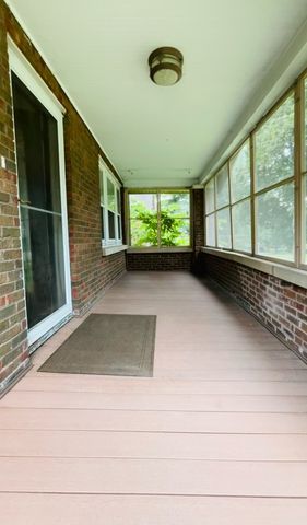216 S LONDON Avenue, Rockford, IL 61104