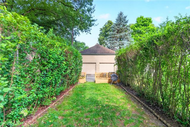 544 S Trenton Avenue, Regent Square, PA 15221