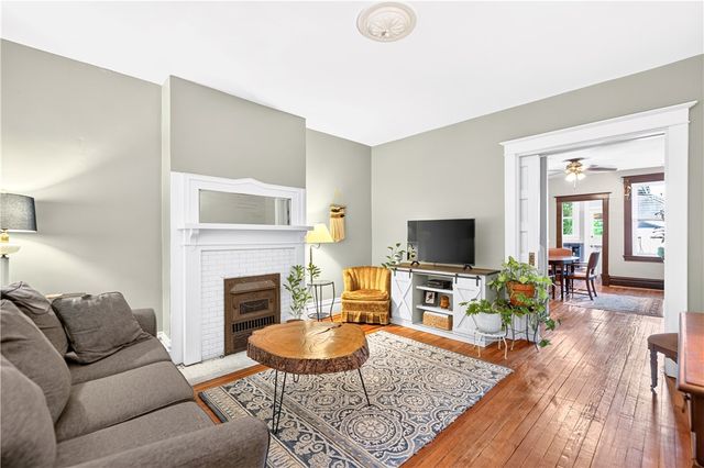 544 S Trenton Avenue, Regent Square, PA 15221