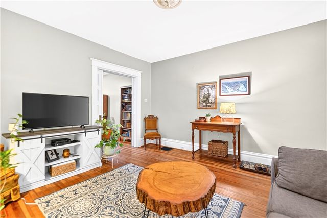 544 S Trenton Avenue, Regent Square, PA 15221