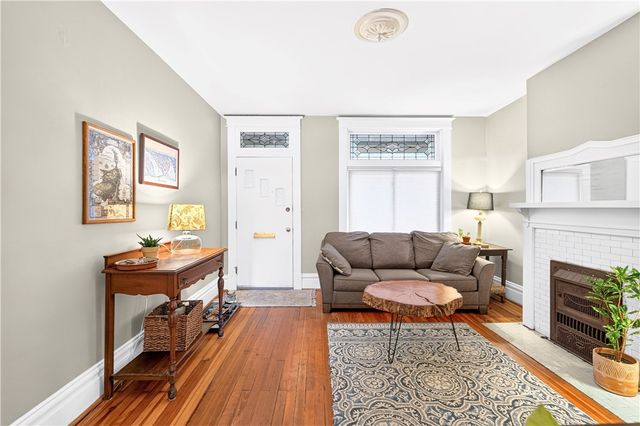 544 S Trenton Avenue, Regent Square, PA 15221