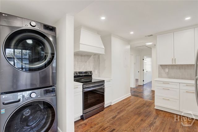 2028 Hawthorne Street, Savannah, GA 31404