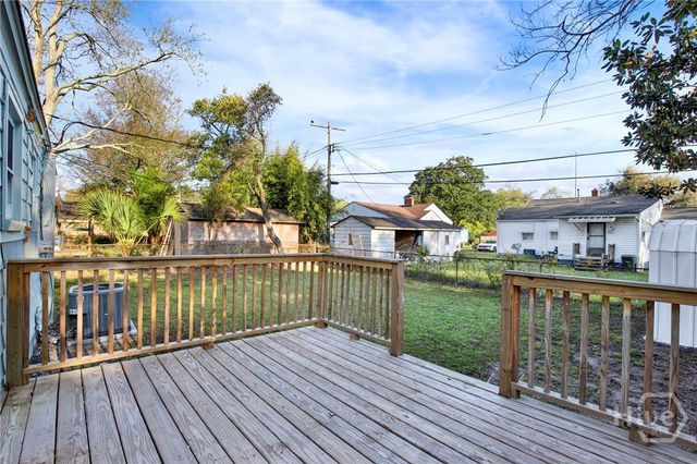 2028 Hawthorne Street, Savannah, GA 31404