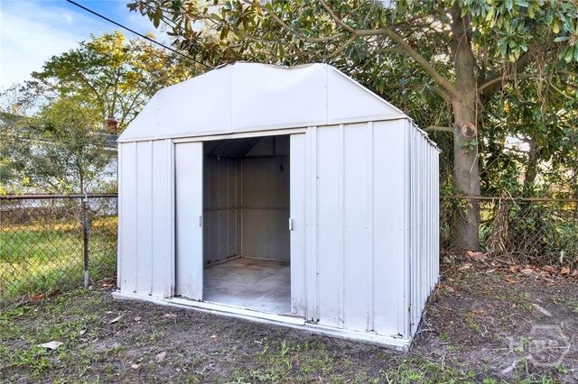 2028 Hawthorne Street, Savannah, GA 31404