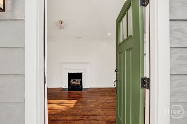 2028 Hawthorne Street, Savannah, GA 31404