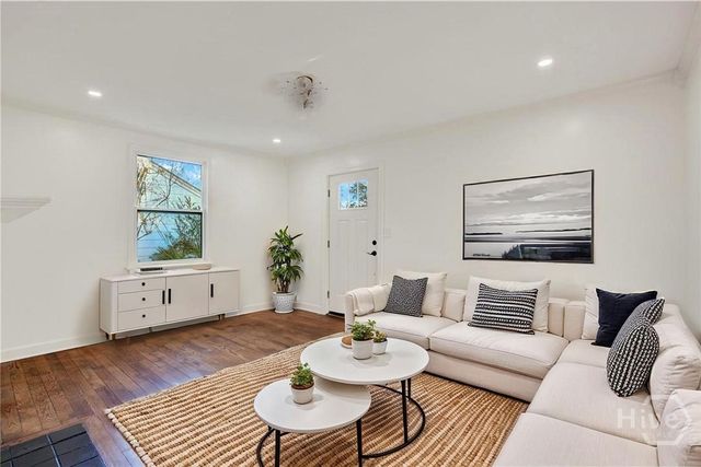 2028 Hawthorne Street, Savannah, GA 31404