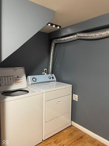 924 Main Street, Beech Grove, IN 46107