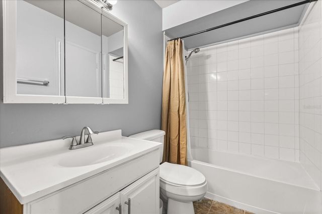 8954 VALENCIA GARDENS DRIVE, Orlando, FL 32825