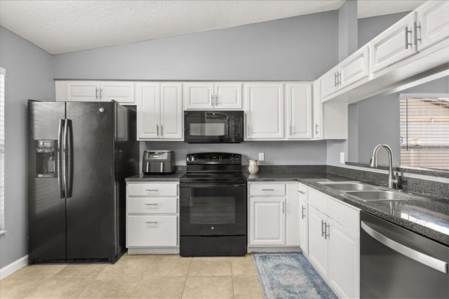 8954 VALENCIA GARDENS DRIVE, Orlando, FL 32825