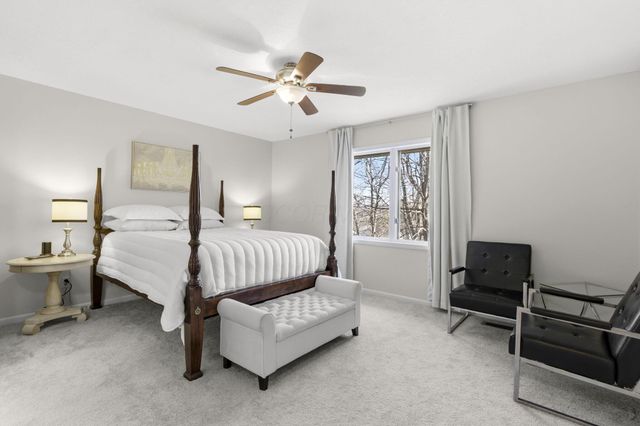 898 Country Club Drive, Howard, OH 43028