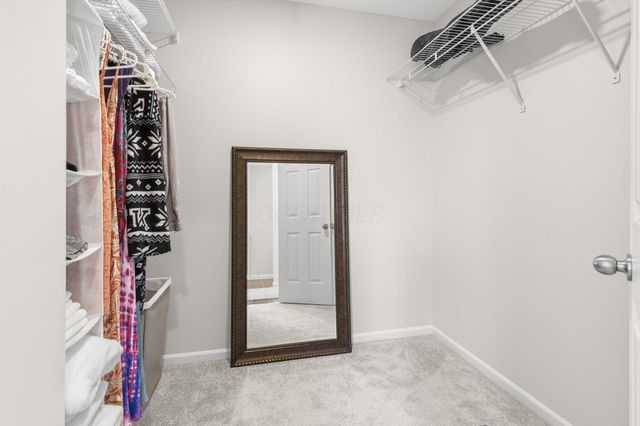 898 Country Club Drive, Howard, OH 43028