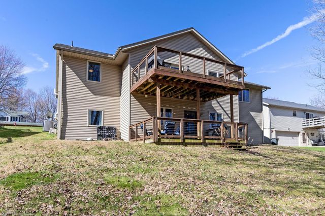 898 Country Club Drive, Howard, OH 43028