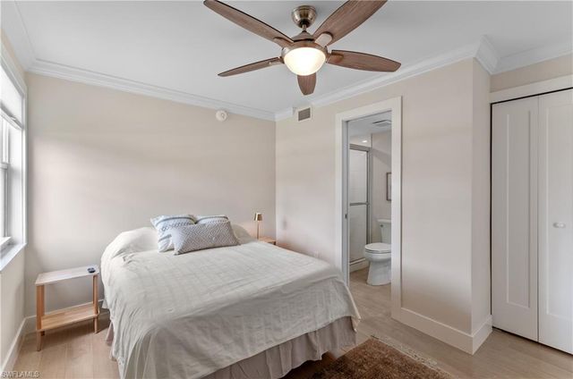 661 12th AVE S 661, Naples, FL 34102
