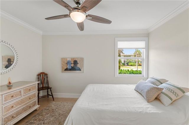 661 12th AVE S 661, Naples, FL 34102