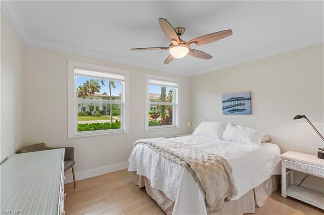 661 12th AVE S 661, Naples, FL 34102