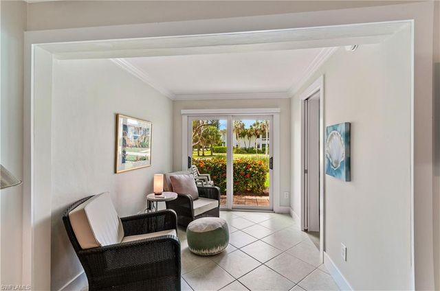 661 12th AVE S 661, Naples, FL 34102