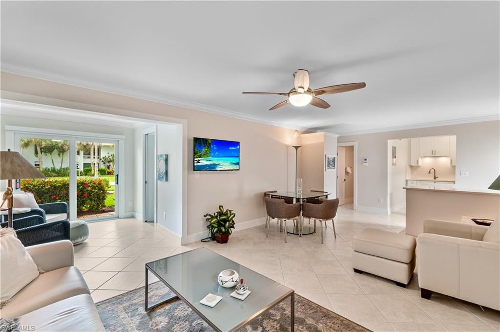 661 12th AVE S 661, Naples, FL 34102