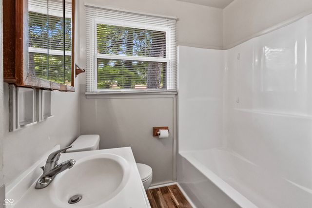 7301 Westchester Drive, Indianapolis, IN 46226