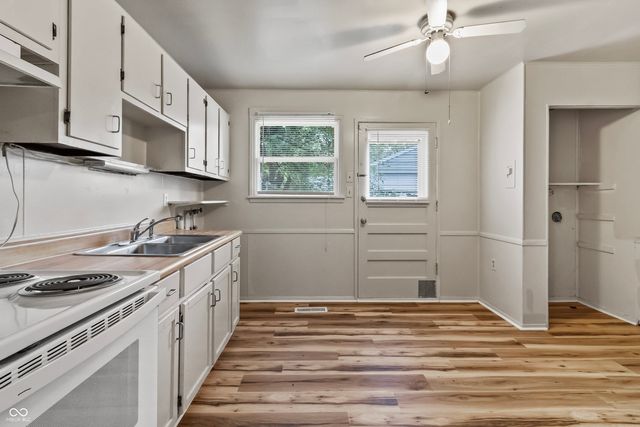 7301 Westchester Drive, Indianapolis, IN 46226