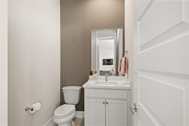 502 W Donovan Street A, Houston, TX 77091