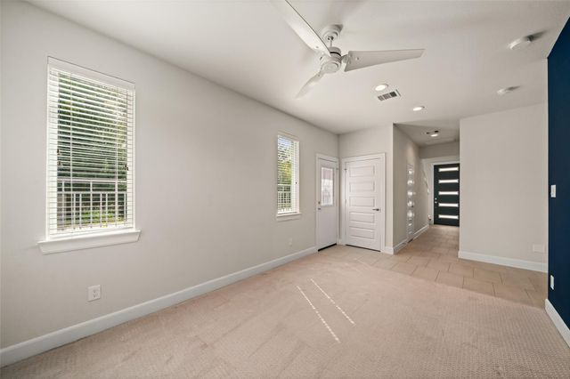 502 W Donovan Street A, Houston, TX 77091