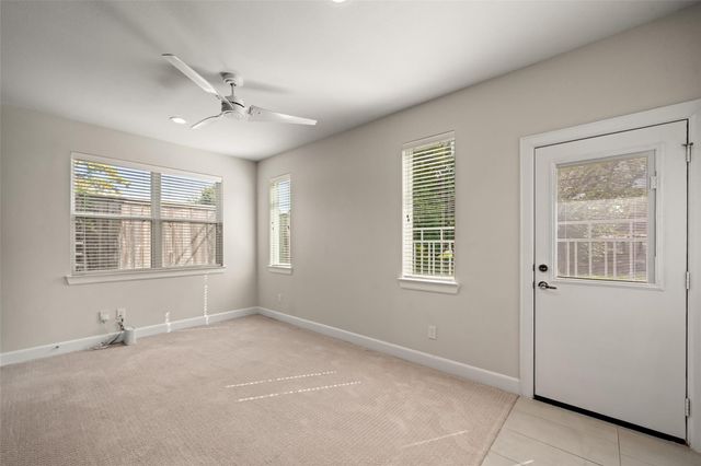 502 W Donovan Street A, Houston, TX 77091